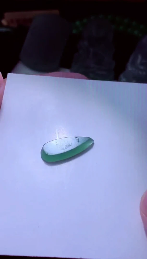 未镶嵌定制翡翠新***庆天然缅甸翡翠A货毛货吊坠