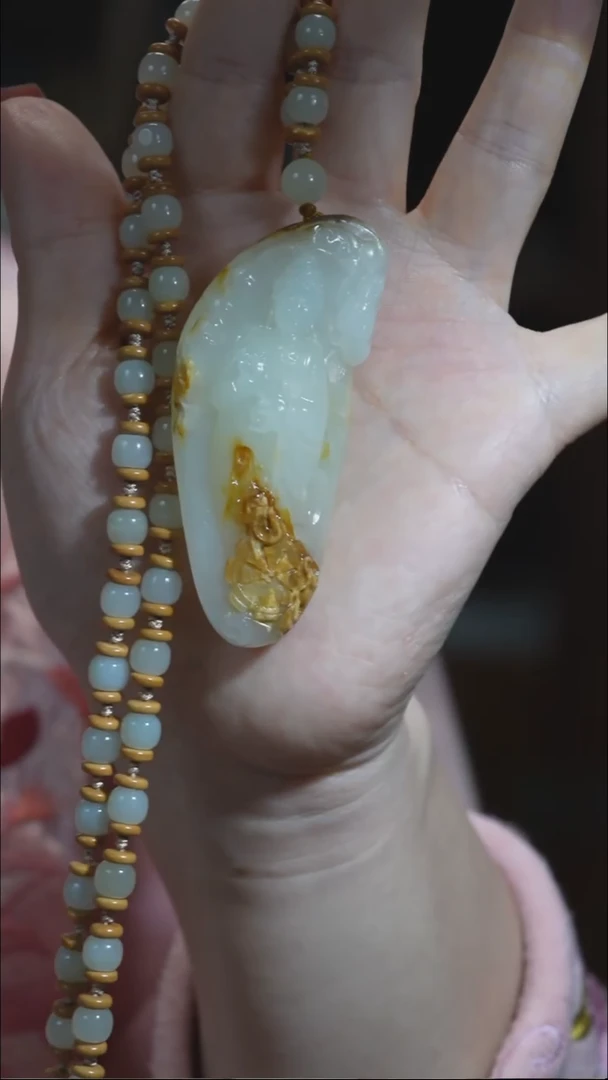 颈饰未镶嵌和田玉观音