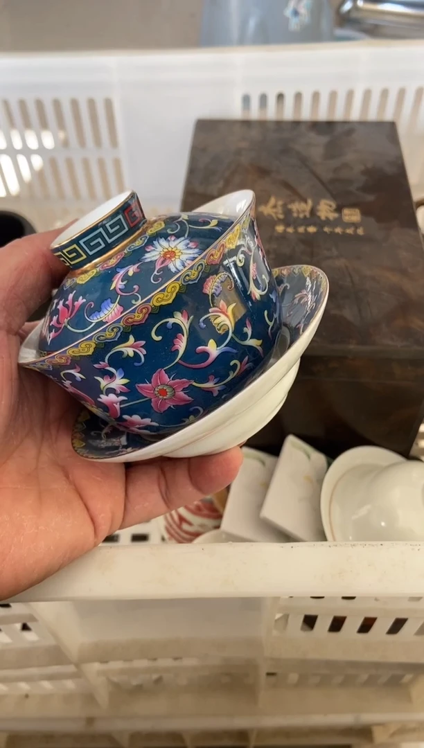 杯无运费险有瑕疵的摄影的产品有使用过的痕迹有点脏介意勿拍