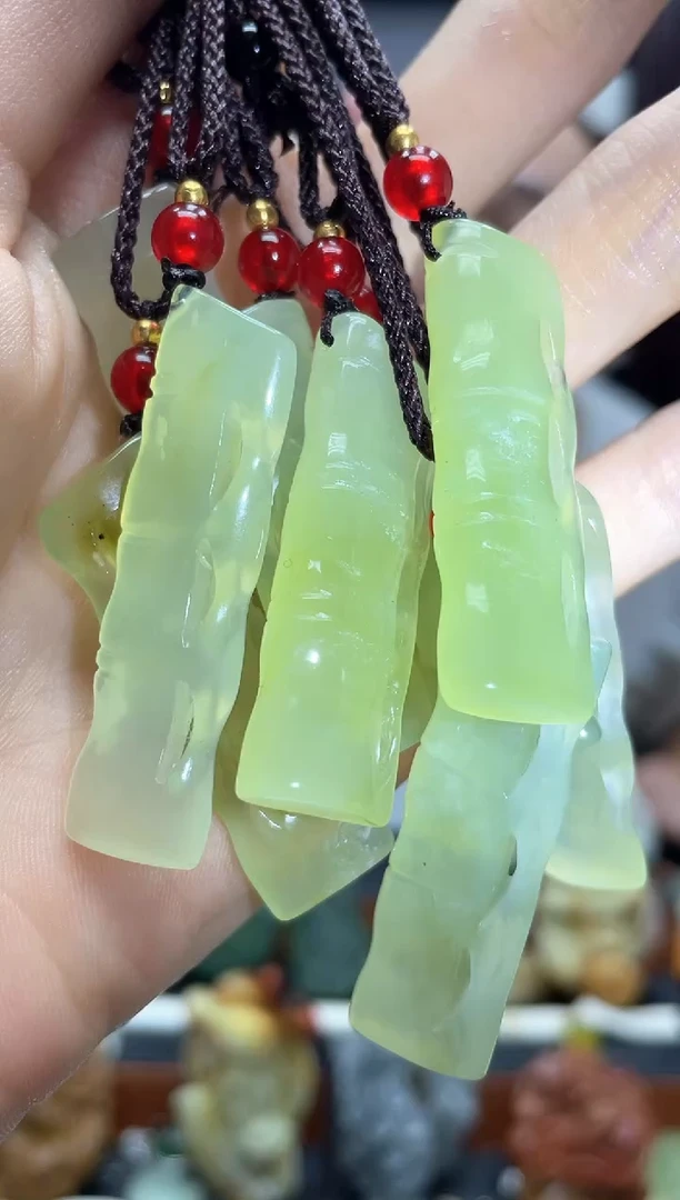 未镶嵌岫玉吊坠·多样性发货*拍一发一