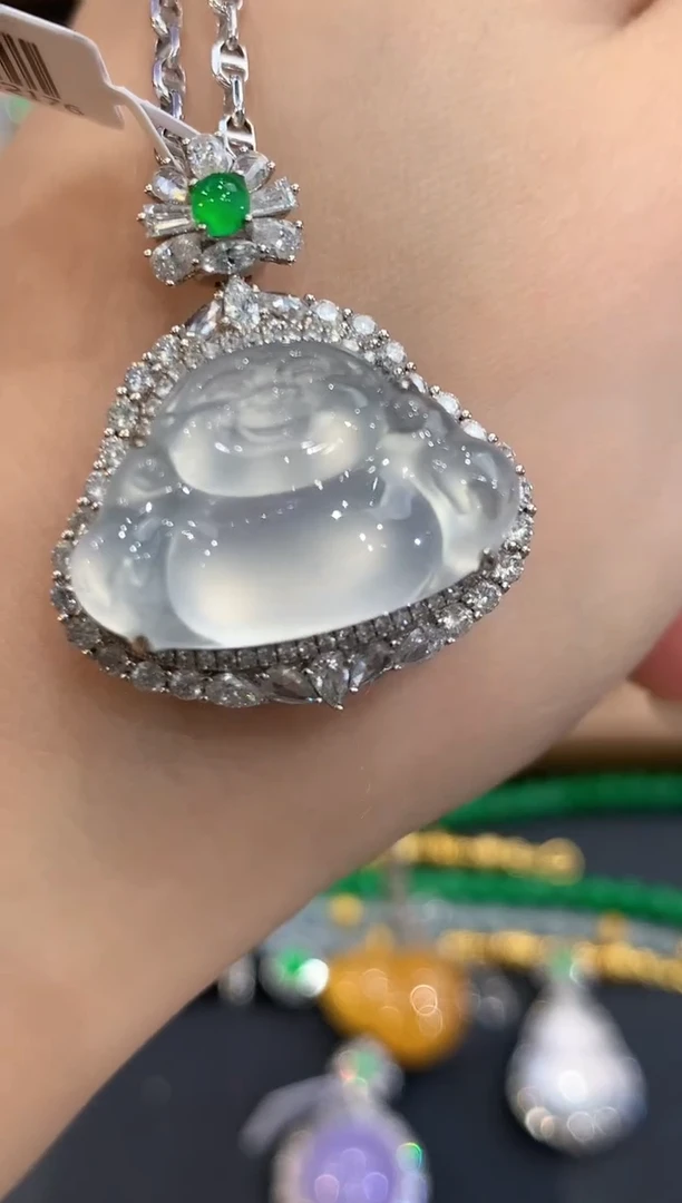 吊坠(不含链)18K金镶嵌翡翠q95