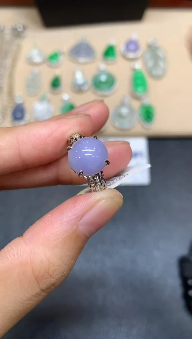 18K金镶嵌戒指翡翠蛋面【无服务费【48小时鉴赏期】