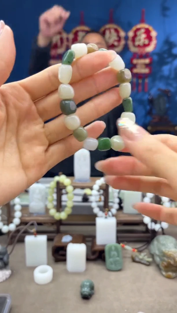 【闪购商品】和田玉颈饰未镶嵌1