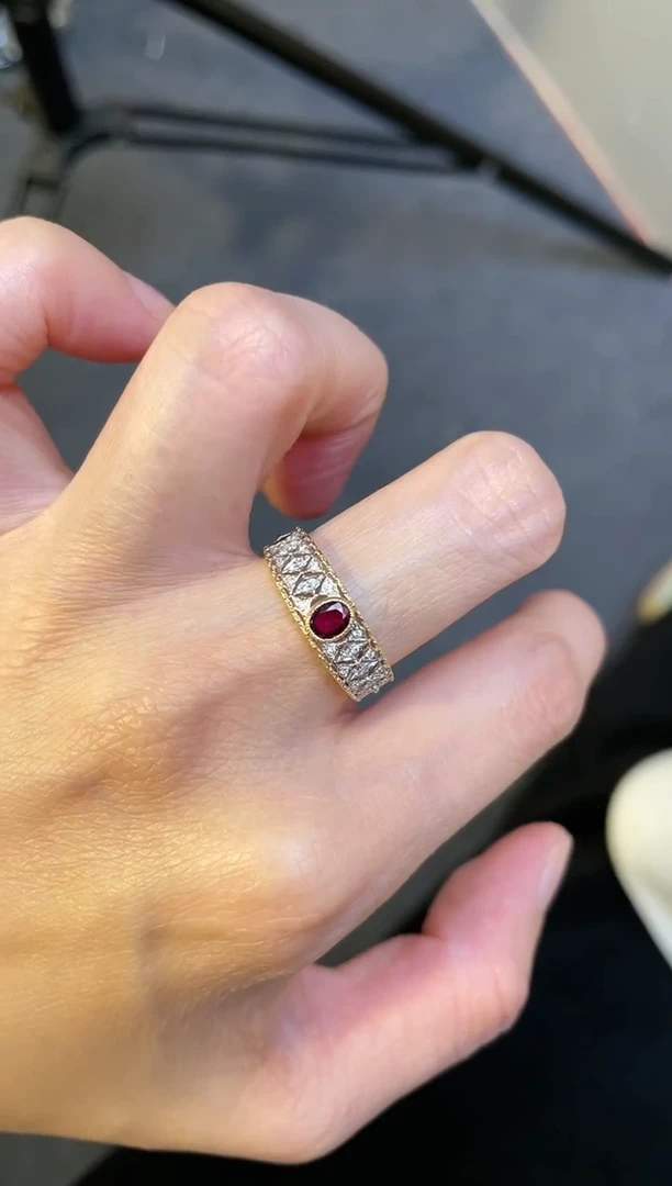 【闪购商品】红宝石戒指18K金镶嵌主石：0.24ct