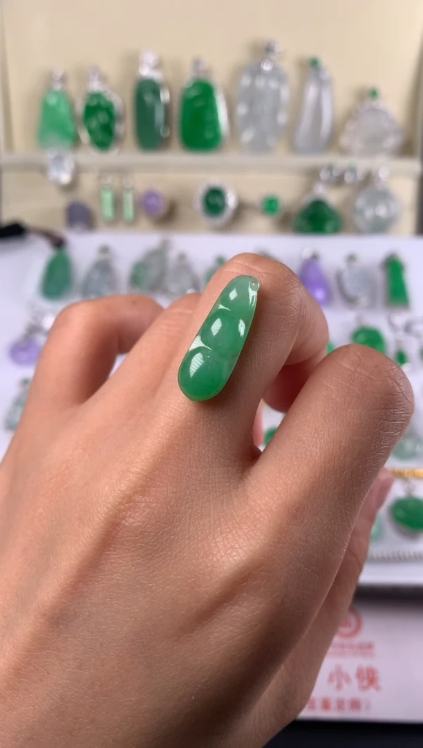 未镶嵌定制翡翠裸石（镶嵌定制）