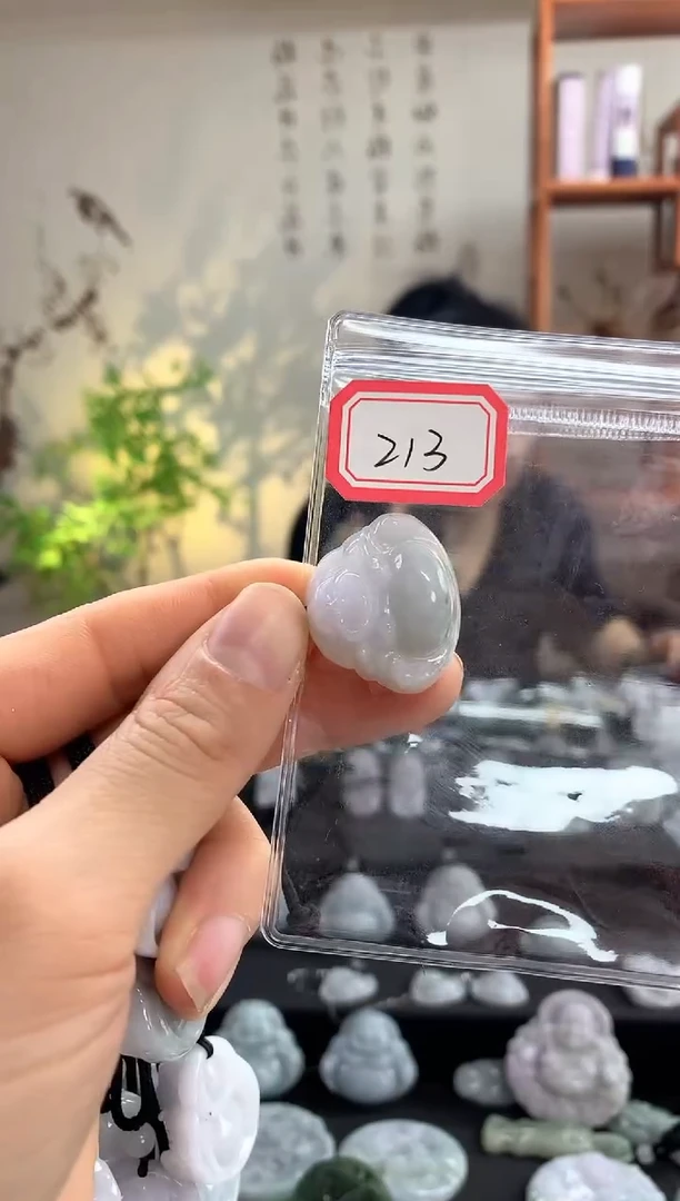 【闪购商品】翡翠颈饰未镶嵌佛公213