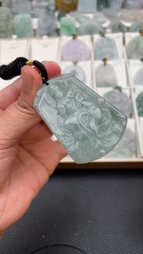颈饰未镶嵌翡翠天然缅甸翡翠A货222