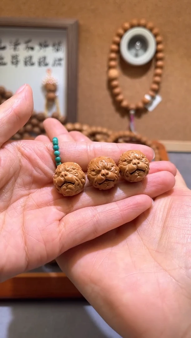 猴头核桃吊坠1号狗王