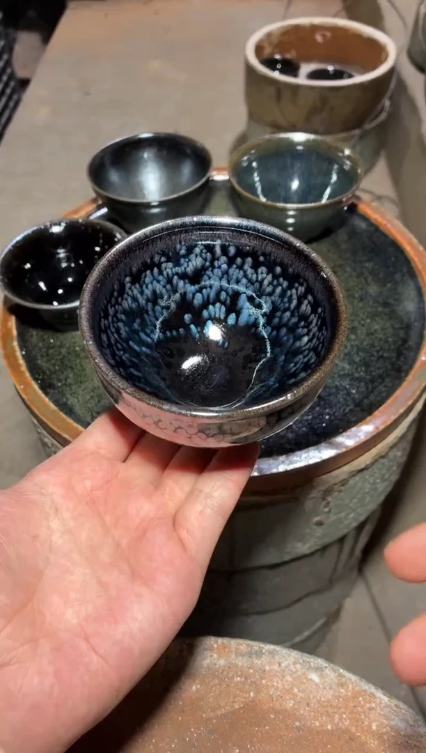 茶盏黑底银斑建盏甄选