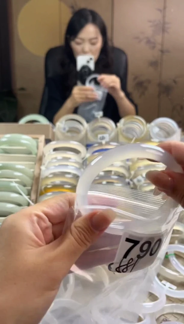 手镯玛瑙/玉髓未镶嵌790