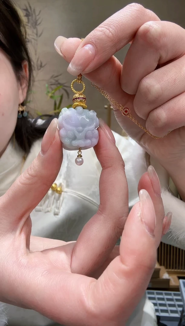 【闪购商品】翡翠颈饰未镶嵌吊坠