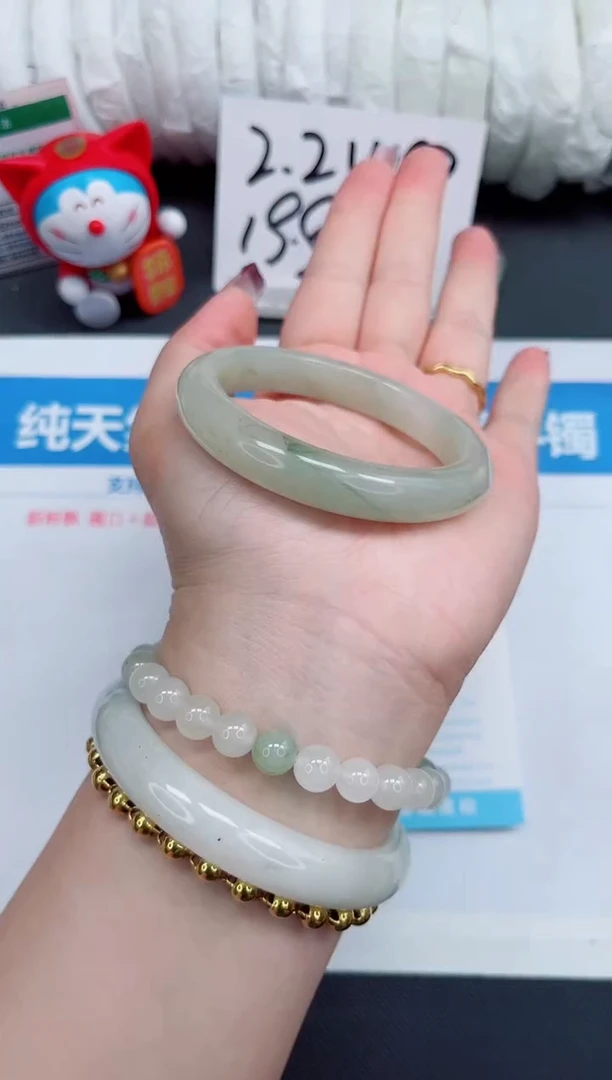 【闪购商品】石英质玉手镯未镶嵌115