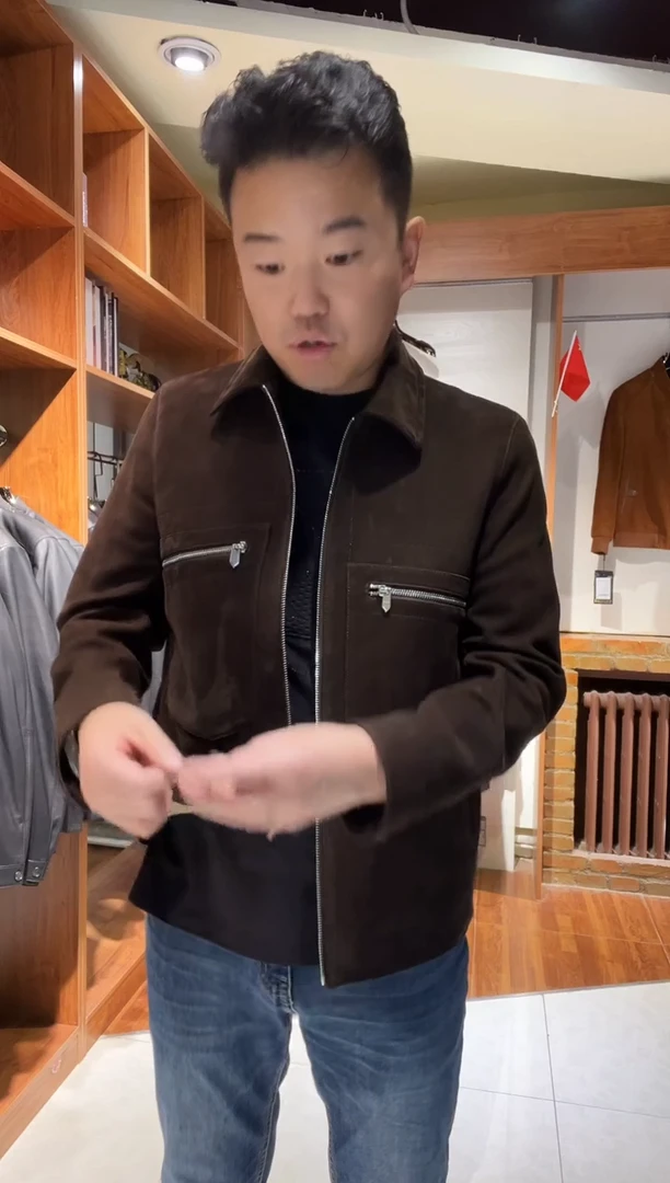 男士咖色皮衣外套