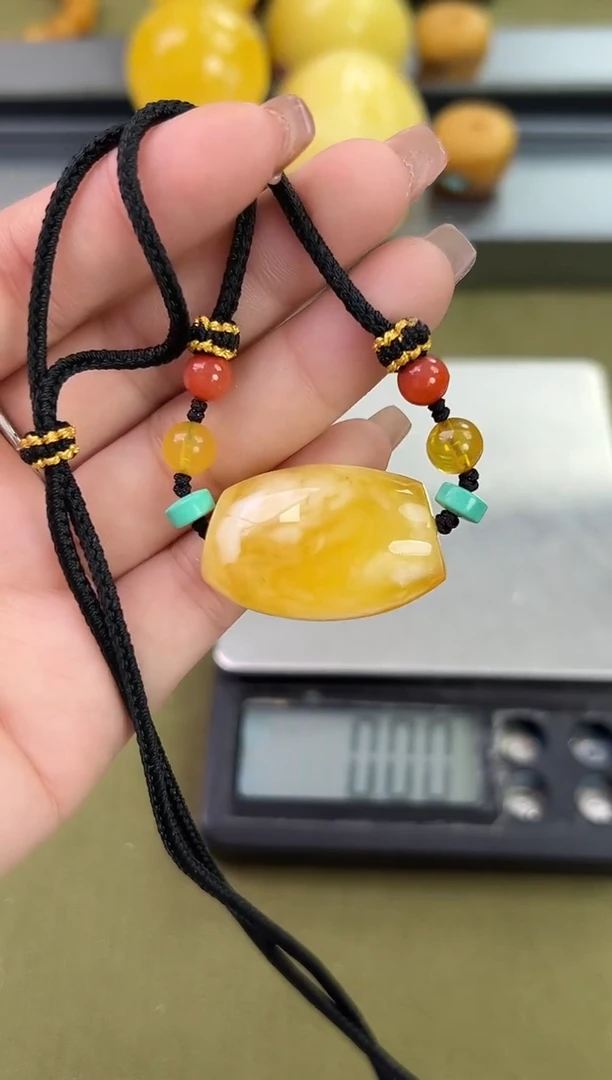 裸石琥珀未镶嵌天然琥珀蜜蜡吊坠