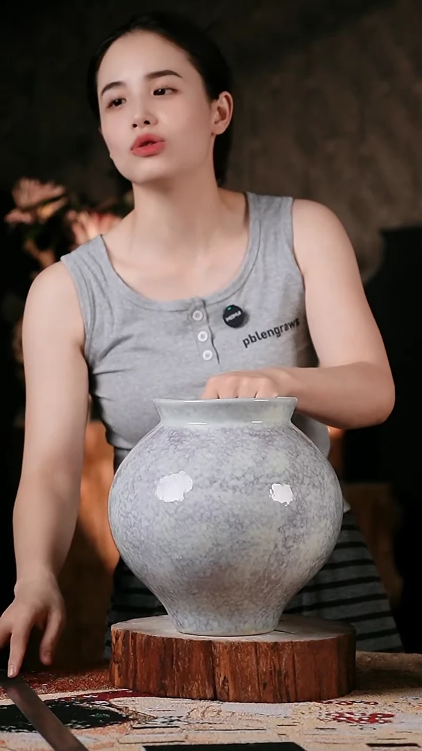 摆件景德镇高温陶瓷微瑕花器（14*25