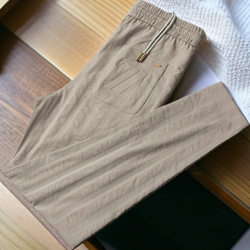 维斯克纳时尚条纹压花休闲运动裤男修身直筒夏季薄款垂感冰丝长裤