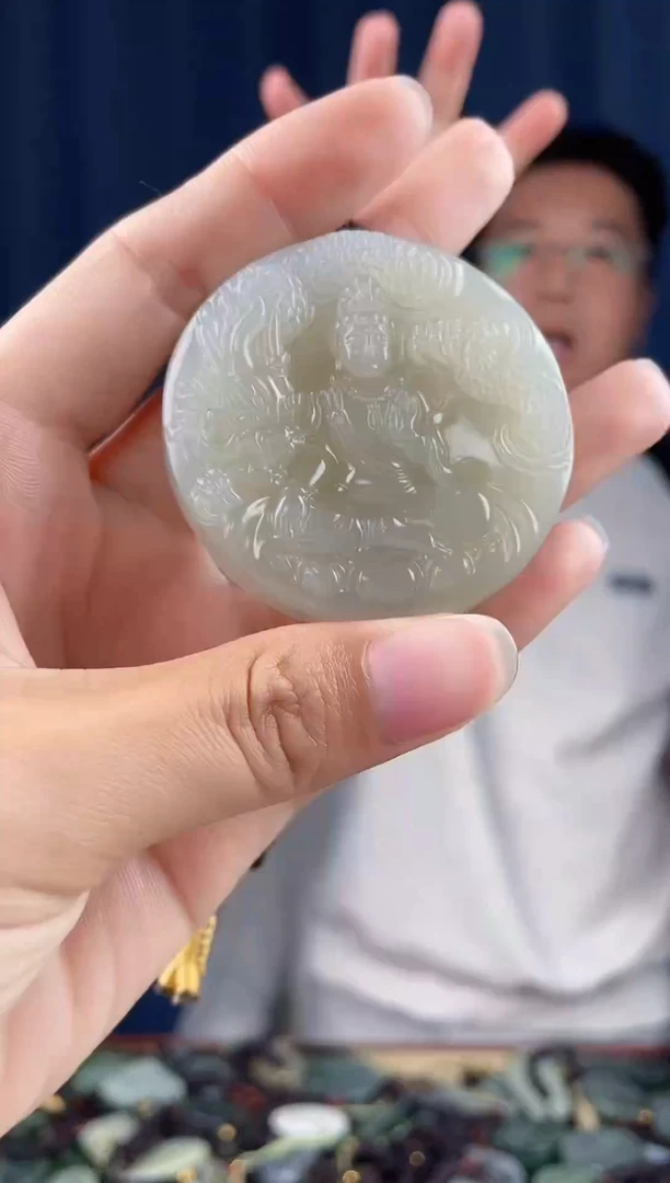 未镶嵌和田玉挂件拍一发一,多样性发货