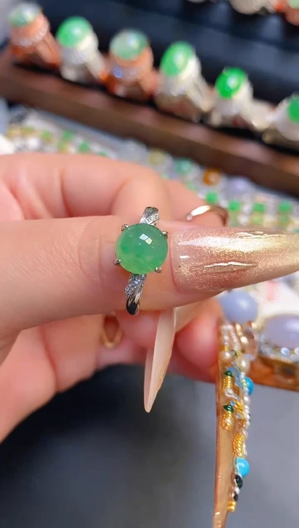 银S925镶嵌戒指翡翠天然