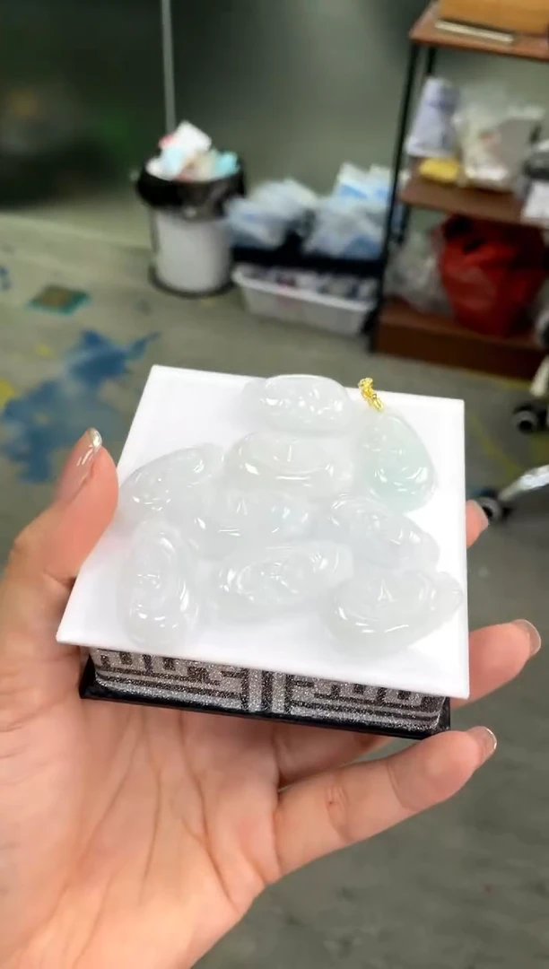 翡翠银S925镶嵌吊坠(赠链)如意多样性发货发一件