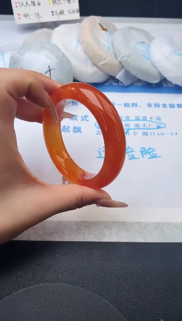 未镶嵌手镯石英质玉w6-HHB57+