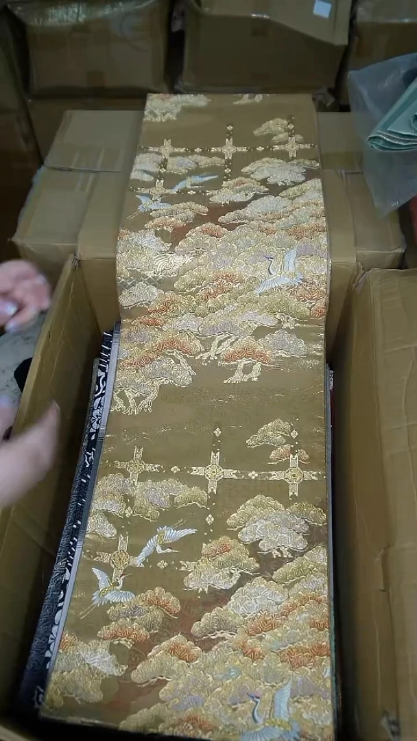 织绣18织金仙鹤松树