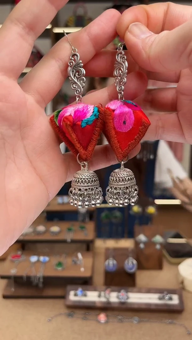 织绣1715黔东南苗族刺绣