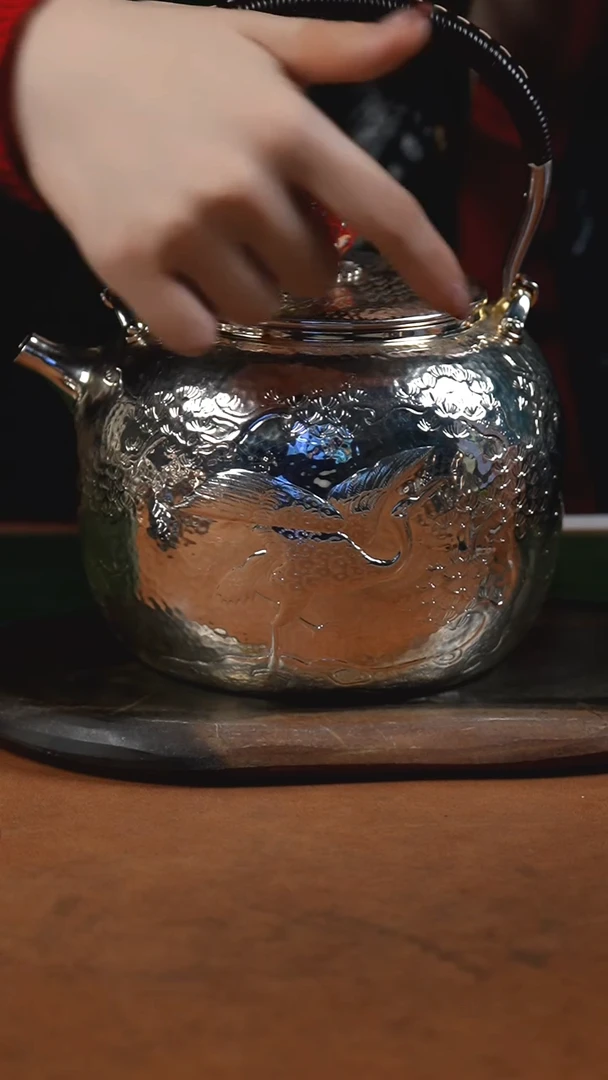 手工锤纹鹤鹿烧水提梁