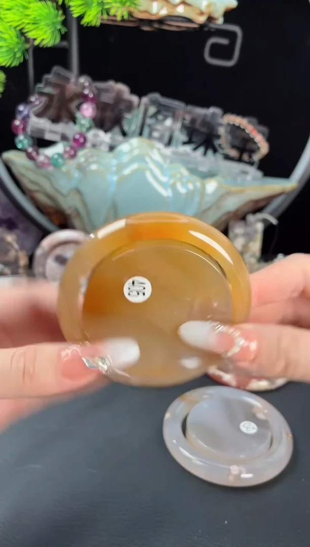 石英质玉手镯（圆镯）未镶嵌59