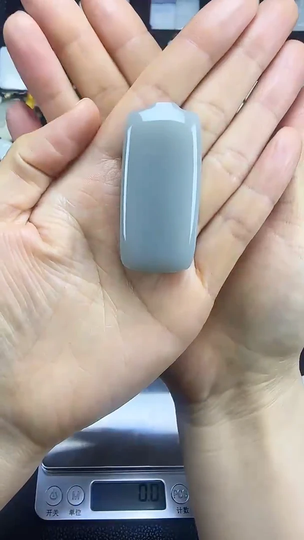 颈饰未镶嵌和田玉无事牌