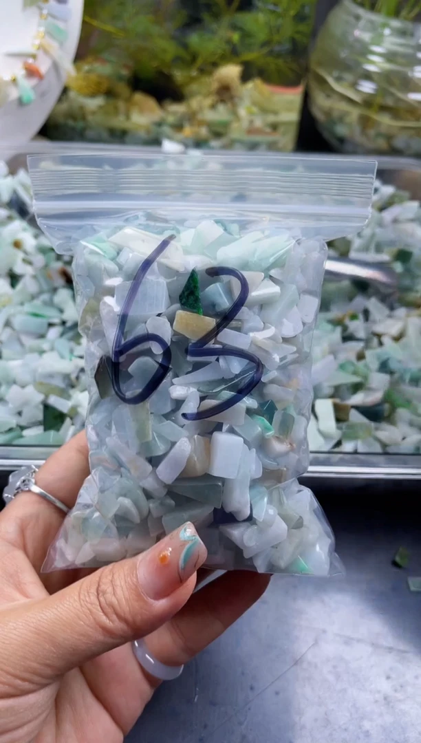 配石翡翠天然翡翠迷你500克63