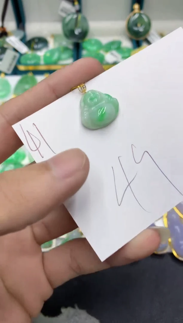 【闪购商品】翡翠颈饰18K金镶嵌翡翠