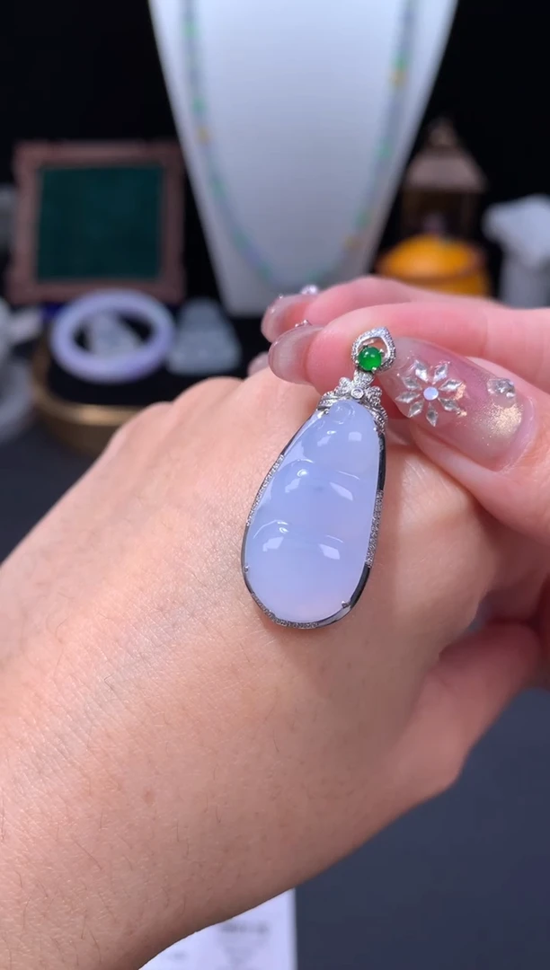 18K金镶嵌定制翡翠48小时鉴赏期 退货不扣服务费