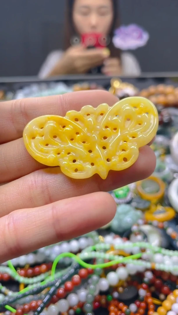 颈饰未镶嵌翡翠/T/翡翠A货，一件也是批发价