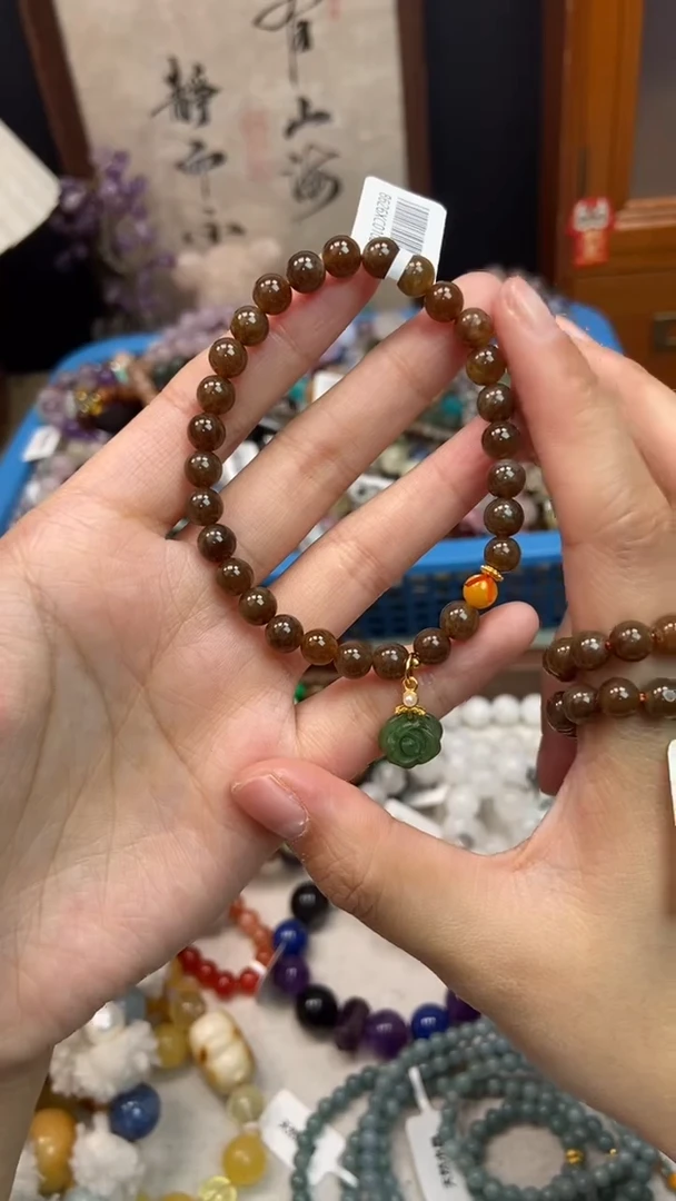 未镶嵌和田玉手饰191微瑕