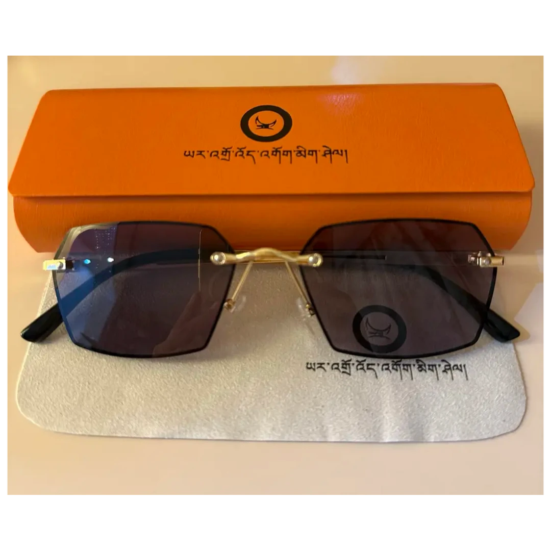 【新疆西藏包邮】金属双梁时尚变色防蓝光眼镜个性无边框