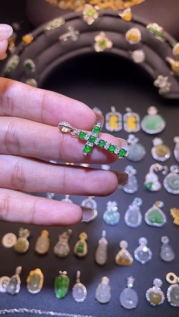 吊坠(不含链)银S925镶嵌翡翠1