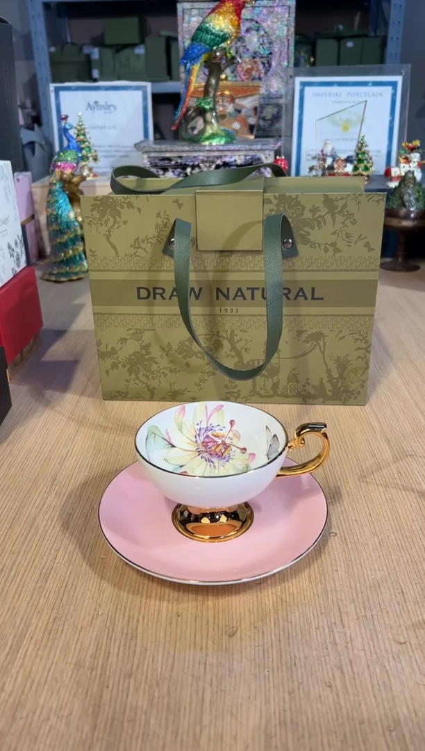 【闪购商品】杯204丽思粉釉杯碟