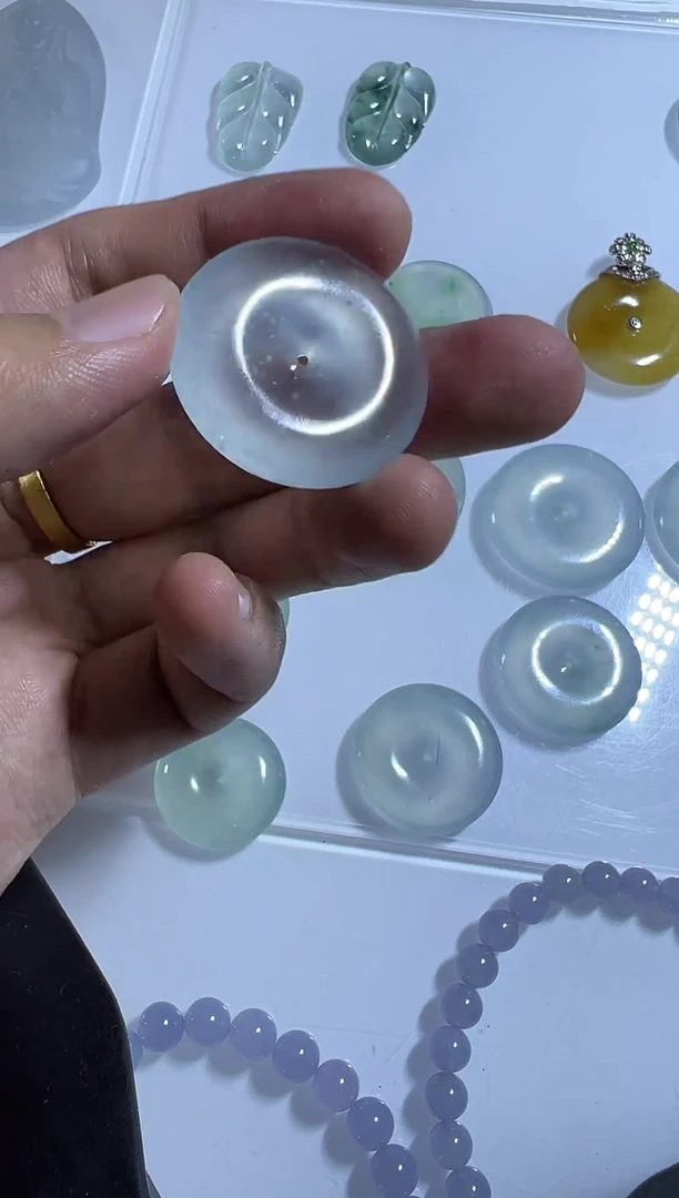 未镶嵌定制翡翠扣子