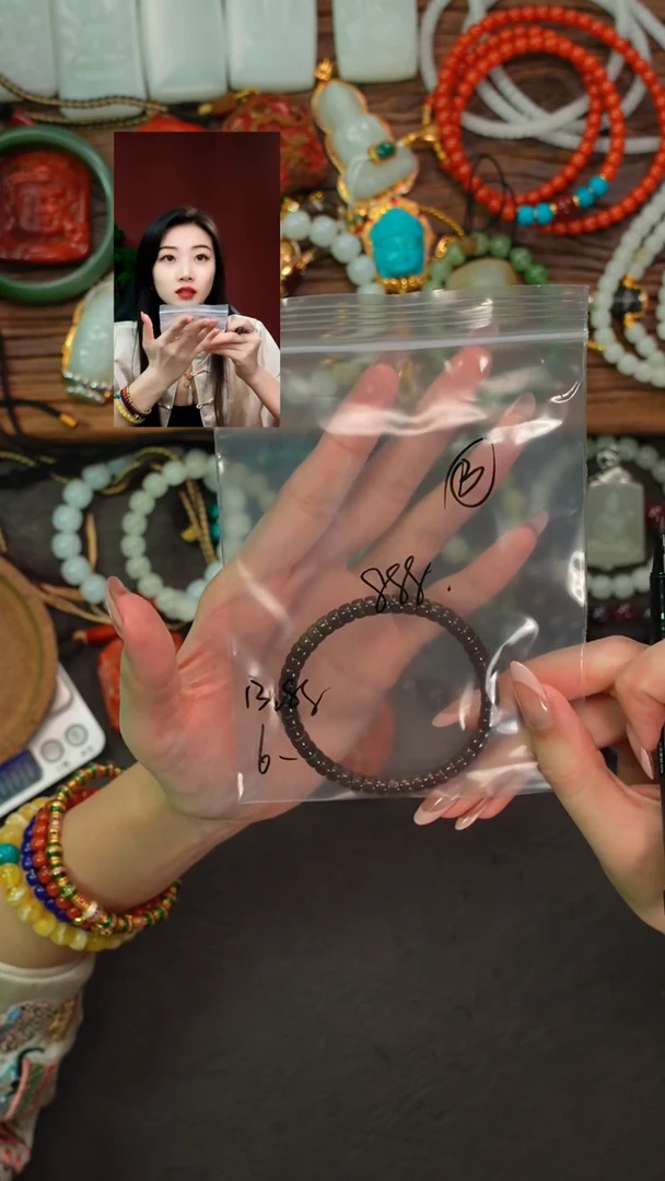 未镶嵌手串和田玉老*虎遇见匠心品质回血
