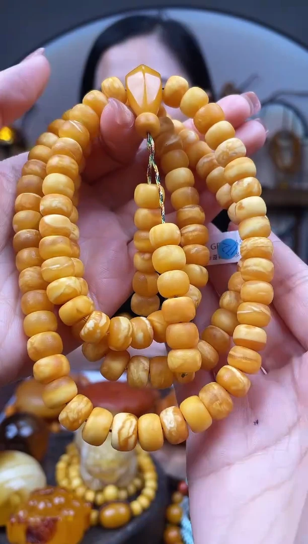 【闪购商品】琥珀裸石未镶嵌首饰 假1赔4 （多样性发货1件