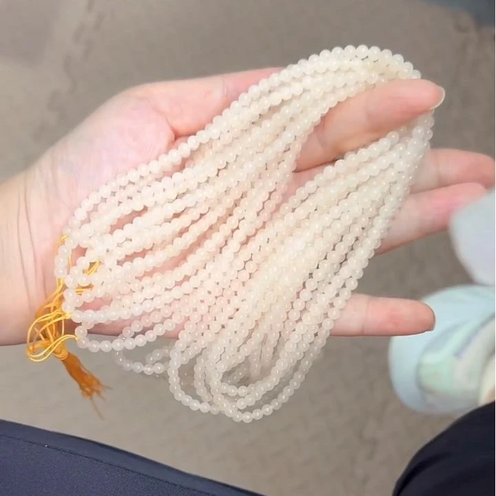 约4mm和田玉藕粉圆珠项链多样性发一