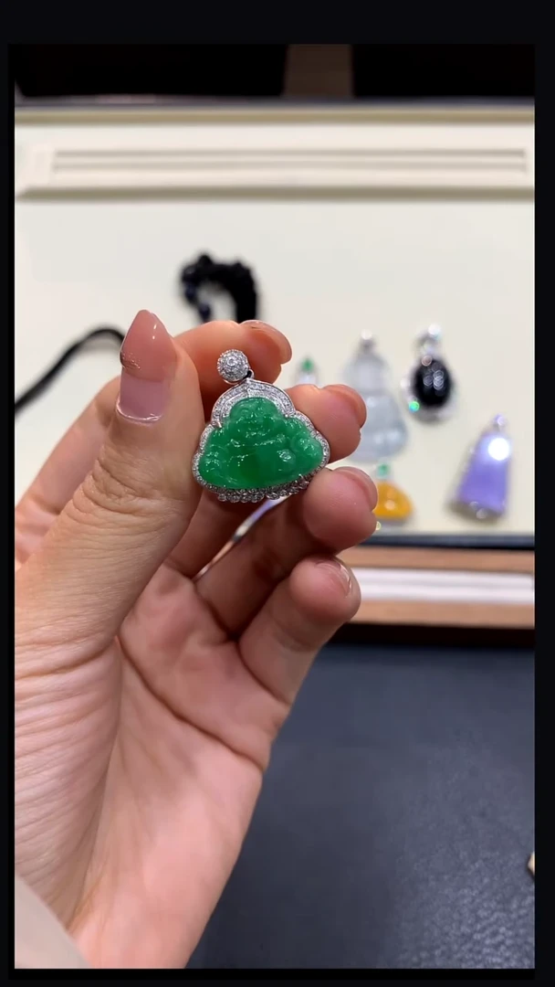 吊坠(不含链)18K金镶嵌翡翠吊坠15