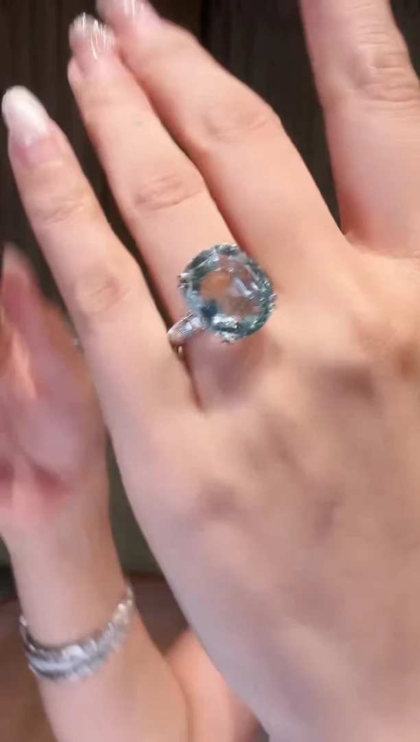 铂Pt950镶嵌戒圈海蓝宝石CE0782