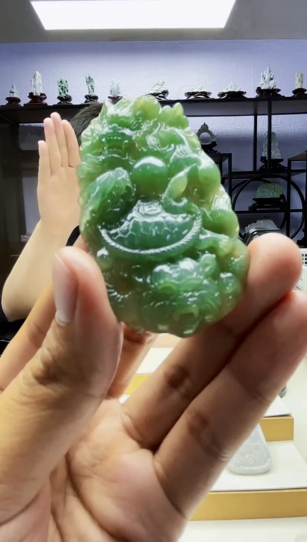 【闪购商品】定制翡翠未镶嵌毛货02260067