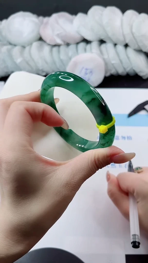 未镶嵌手镯石英质玉多样性发货V99