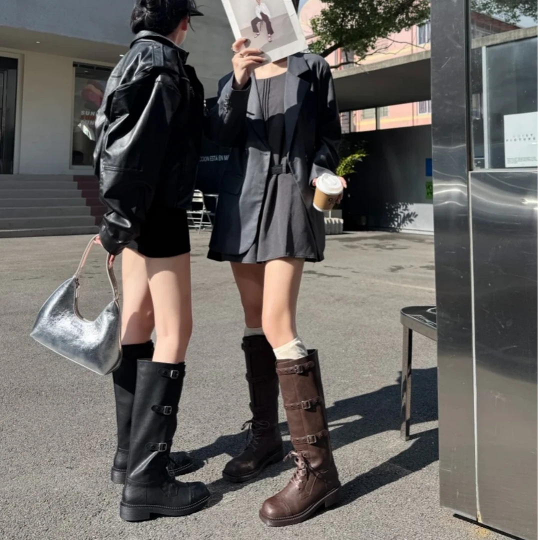 24年爆款秋冬骑士靴时尚百搭排扣设计高筒靴复古英伦风皮带扣长靴