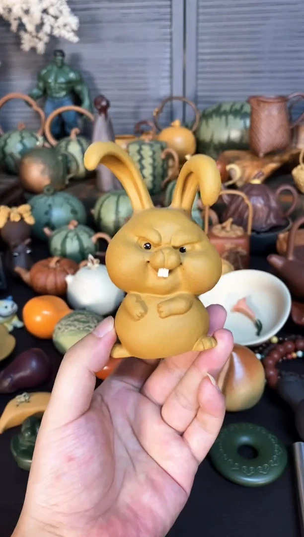 茶壶紫砂紫砂商品流氓兔摆件