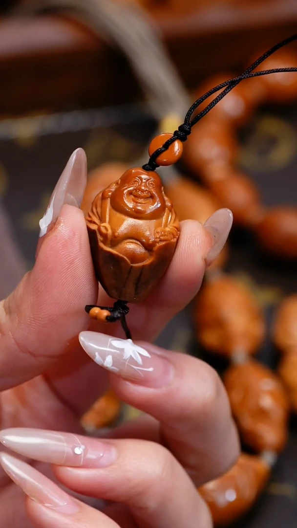 【闪购商品】橄榄核吊坠苏工橄榄核