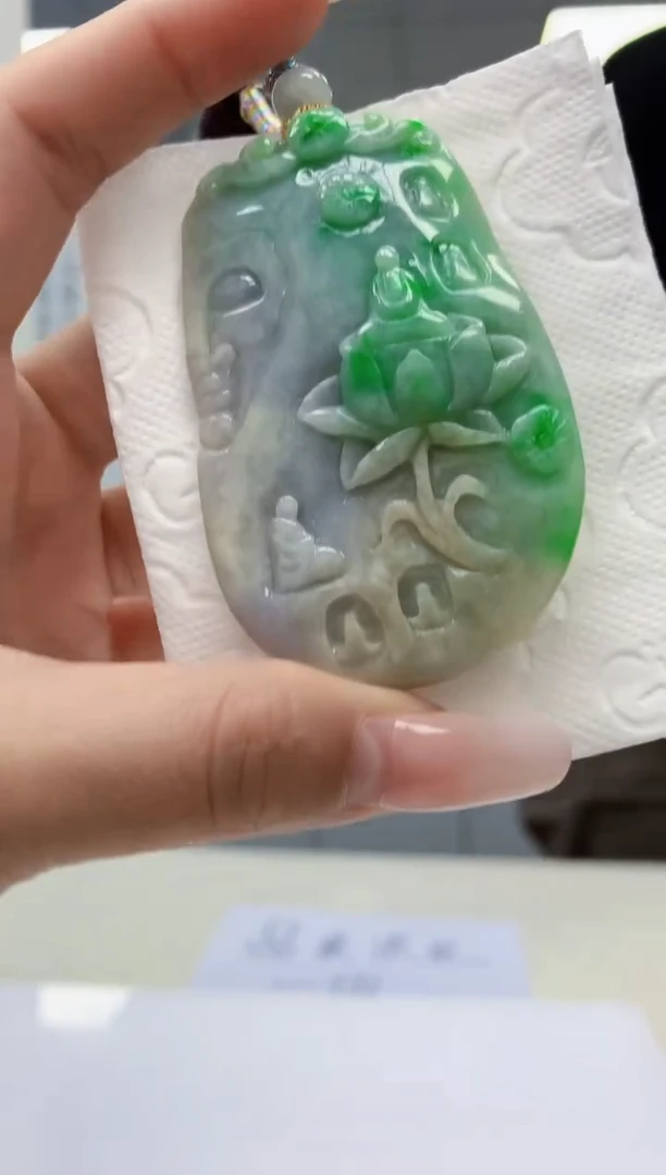 【闪购商品】定制翡翠未镶嵌5145lr-毛货挂件48