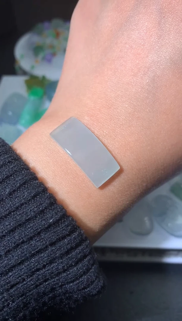 未镶嵌定制翡翠毛货